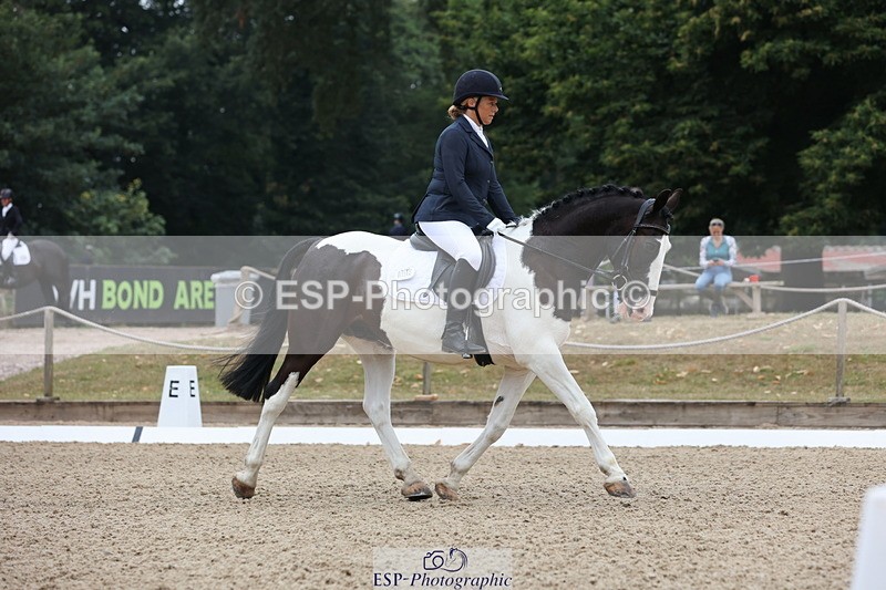 250718A-103221-00603 - 052-Lisa.Batty-George.XIV