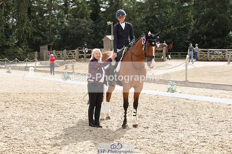 250809A-155425-04666 - Elementary SILVER Presentations