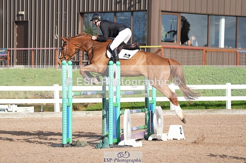 251108-130533-02644 - Cls 13 Foxhunter and 1.20m Open