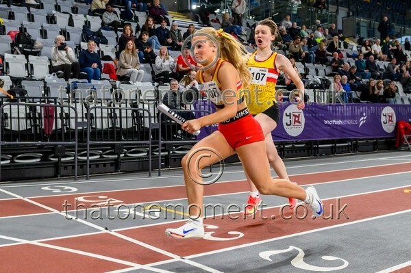 CombiMast25-925925 - Track Female Set Two