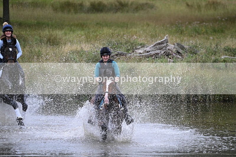 WJ7_3867 - Time at Water 12:52 to 13:22