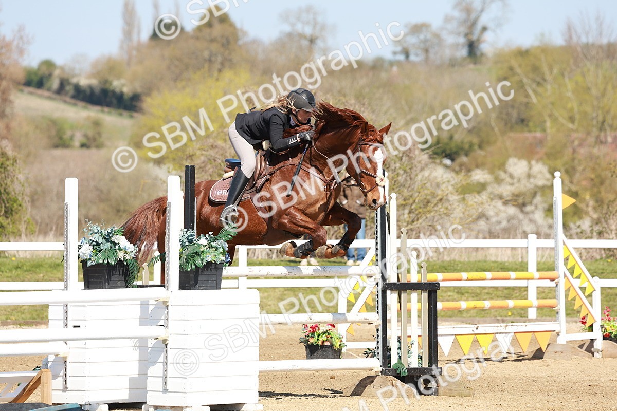 SBM_004189 - Class 17 - Senior Newcomers - 1.10m