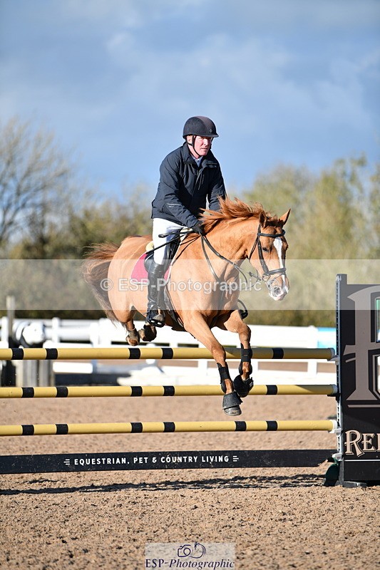 231110A-145320-00917 - Cls 6 Foxhunter & 1.20m Open