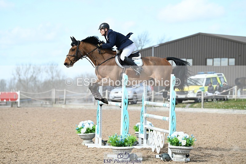 250328-125218-01073 - Cls 3 Snr Foxhunter