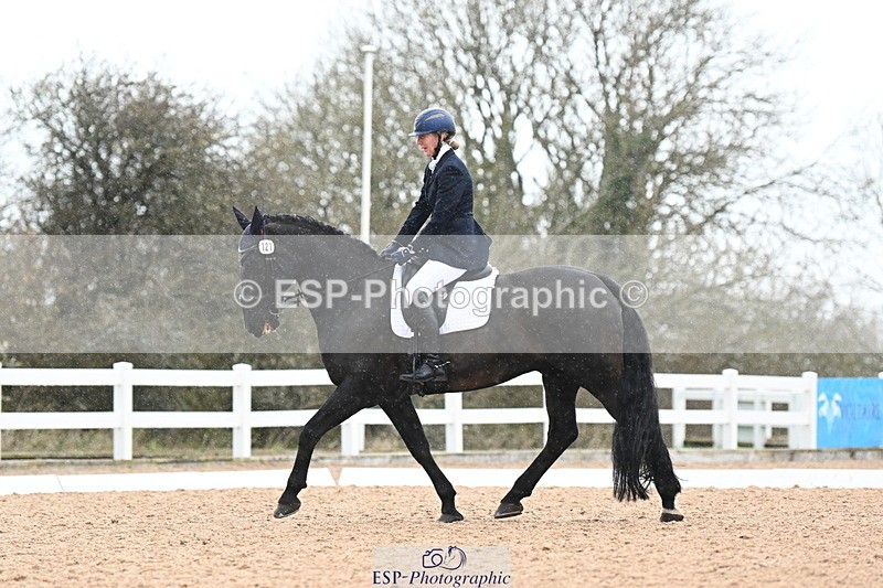 240323A-122505-02813 - DR Novice 34