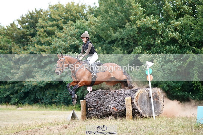 250802A-154242-07371 - F-276-Florence.Caswell-D.DAY.BRIOVERE