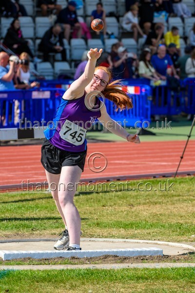 Age25SAT-926506 - Field Female Set Two