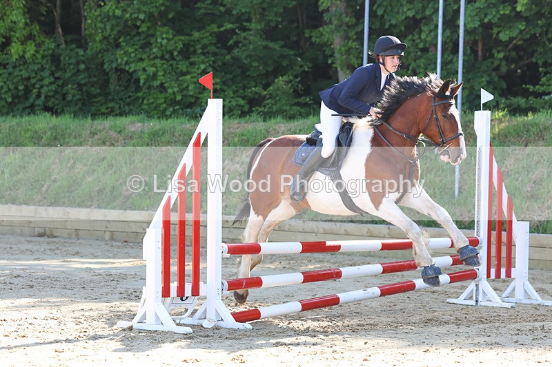 3E7A8725 - Class 2: Junior 70cm