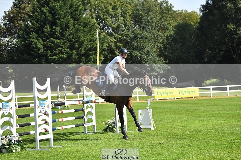 230908-113831-01179 - Cls 2 Snr Foxhunter & 1.20m Open