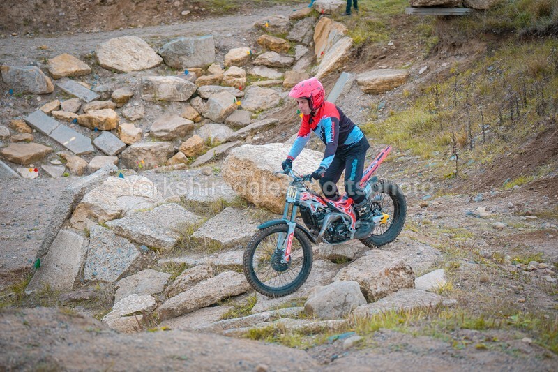 DSCF1791 - Ripon MC Summer series Main - 27/09