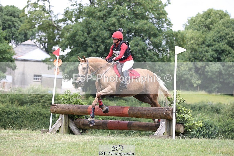 230625-122256-04223 - XC 90cm 12.00 to 13.00