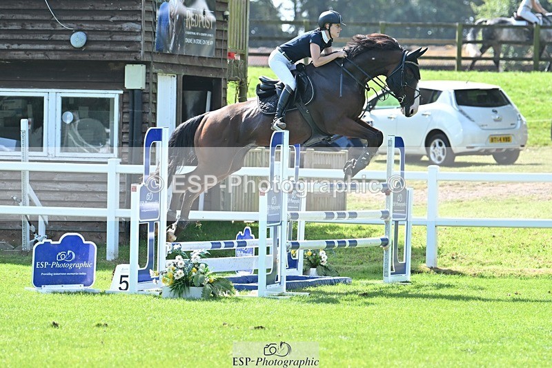 230909-120659-05383 - Cls 11 Snr Foxhunter & 1.20m Open