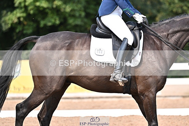 250816-143844-05419 - 144-Hayley.JamesKingstone-W