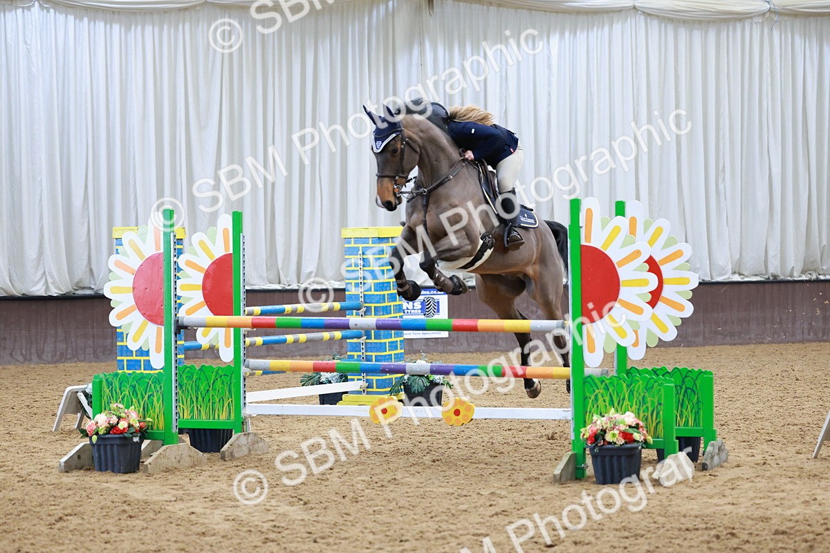 SBM_003698 - Class 11 - Senior Newcomers/ 1.10m Open