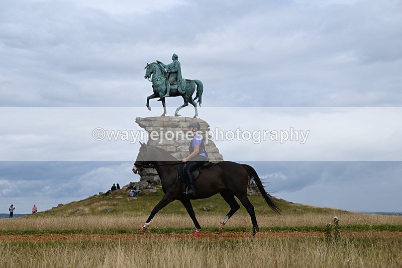 DSC_6223 - Time at Statue 12:17 to 12:44