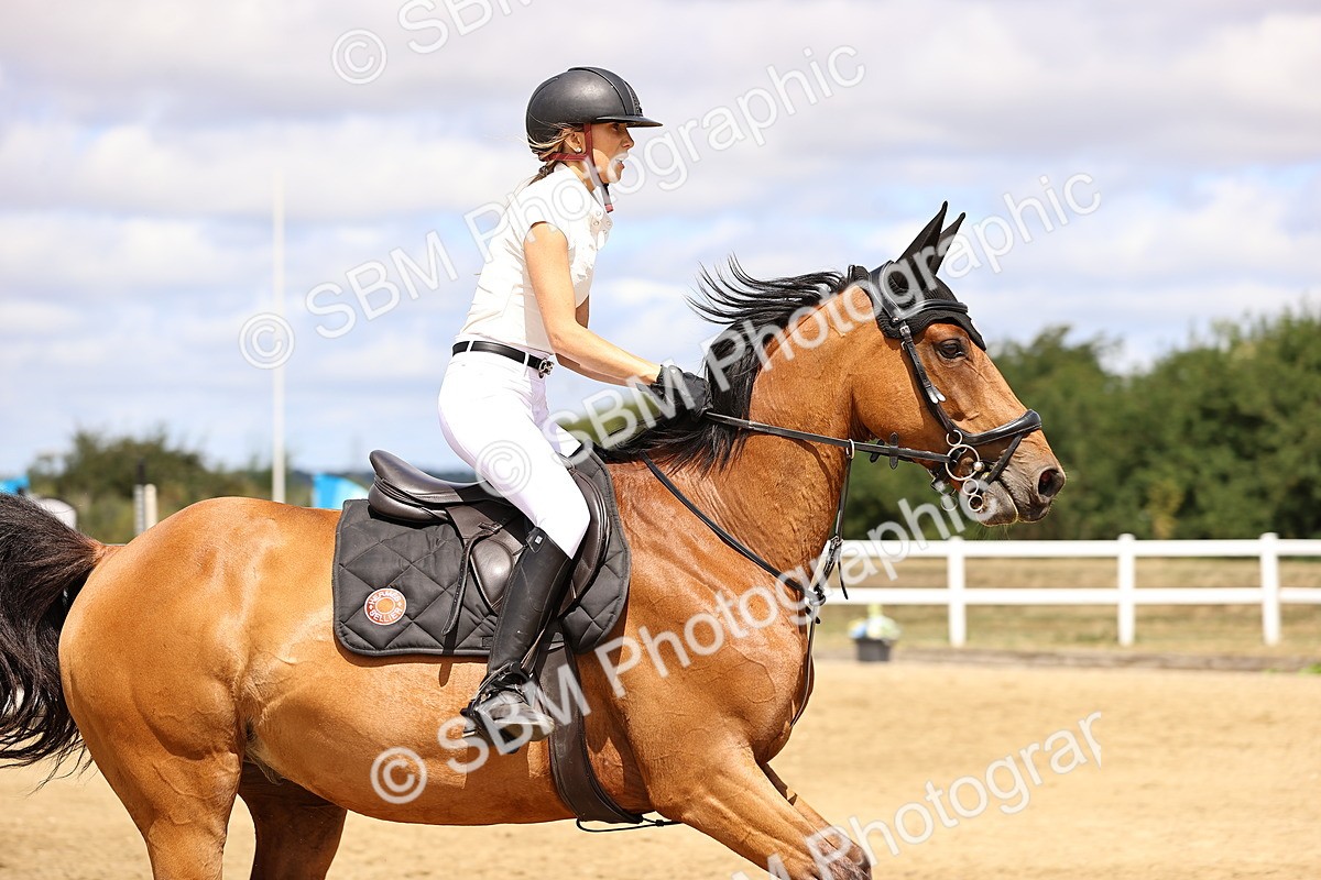 SBM_013530 - Class 14 - Senior Discovery - 1.00m Open