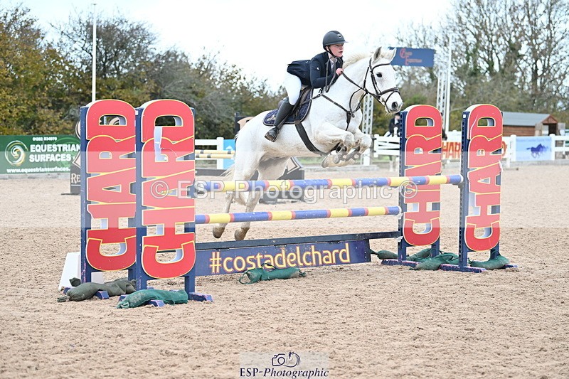 231119A-114313-05490 - Sun Cls 5 Newcomers & 1m Open