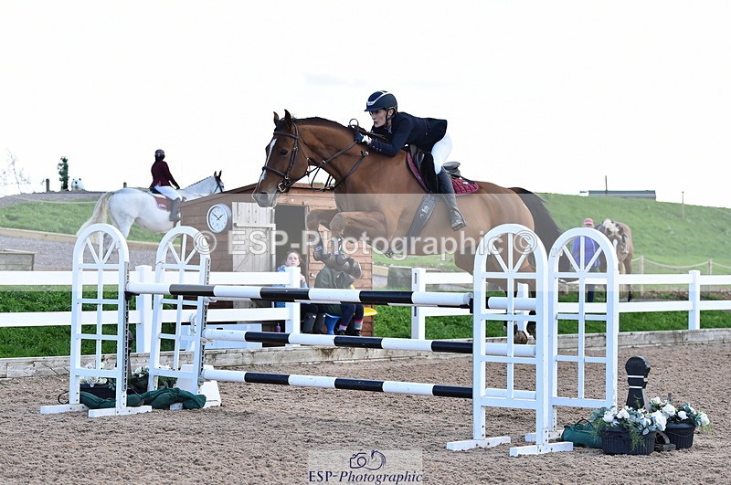 231014A-135226-05143 - Cls 15 1.05m Amateur Q 2nd R