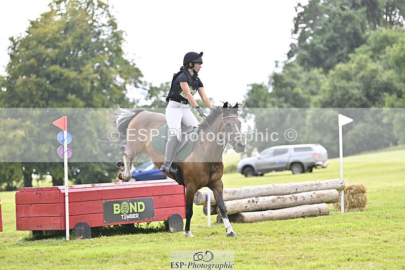 240825X-153126-35456 - 80cm XC 14.30 to 15.30