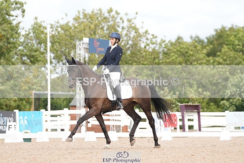 250906-113117-02013 - 027-Amanda.KingInvincible