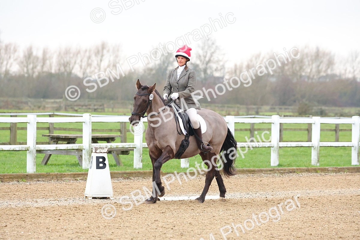 SBM_001320 - Class 8-11 - Novice 2 - Elementary 2