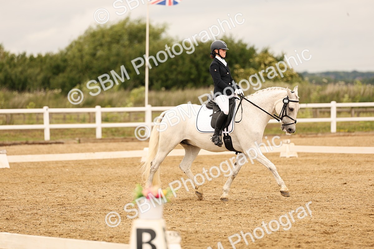 SBM_004443 - Class 6a - Novice 5 - 14.48-16.40