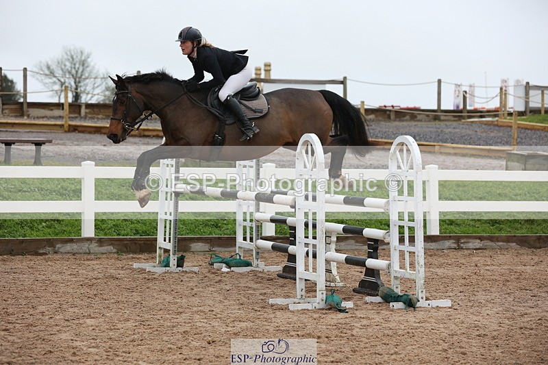 231112A-124200-04141 - Cls 19 Snr 1.05m Open