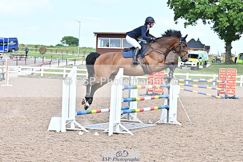 240605A-154231-00939 - Cls 5 Foxhunter and 1.20m Open