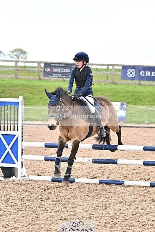 250414-103653-00164 - 80cm Round 1