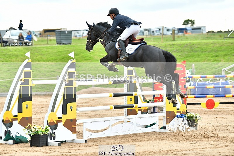 230720A-165704-04475 - Cls 9 2 Star Big 1.40m break to end