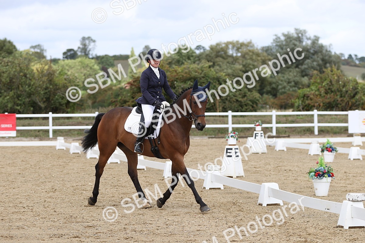 SBM_003933 - Class 9 - Novice 3 Champs