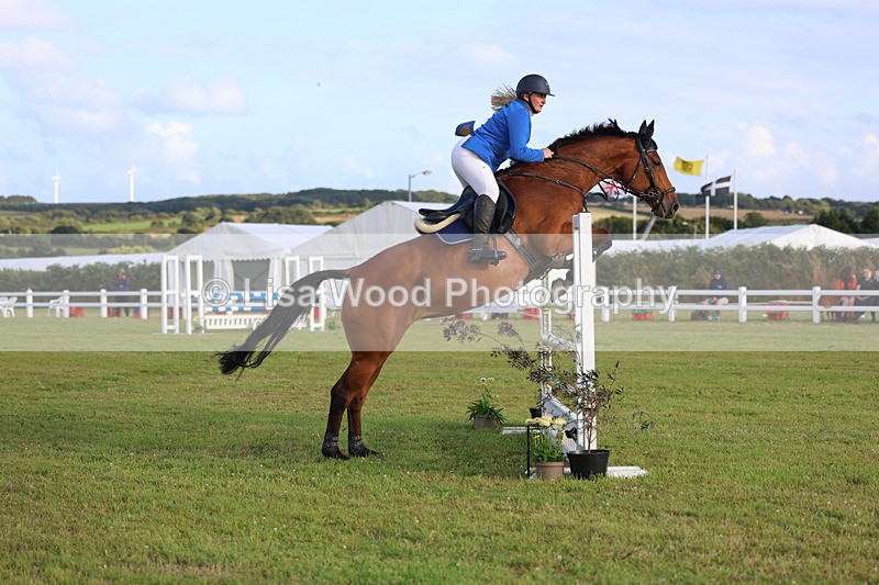 3E7A4946 - Class C1: Showjumping Senior Newcomers/1.10m open