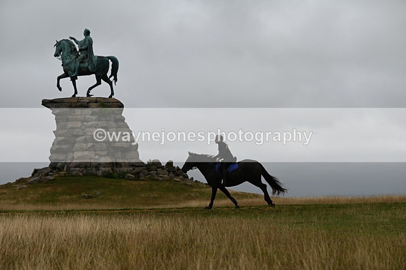 DSC_0519 - Time at Statue 09:51 to 10:54