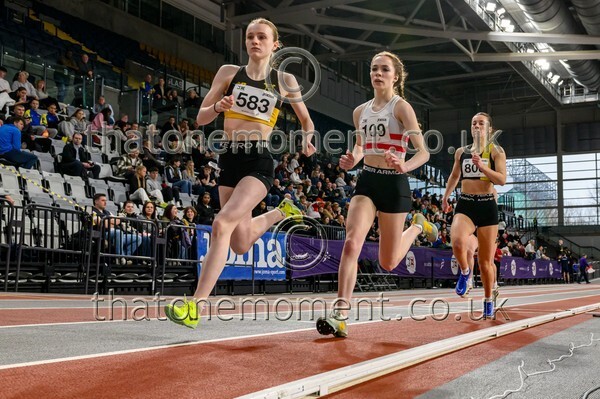 SenInd26-819544 - Track Female Set One