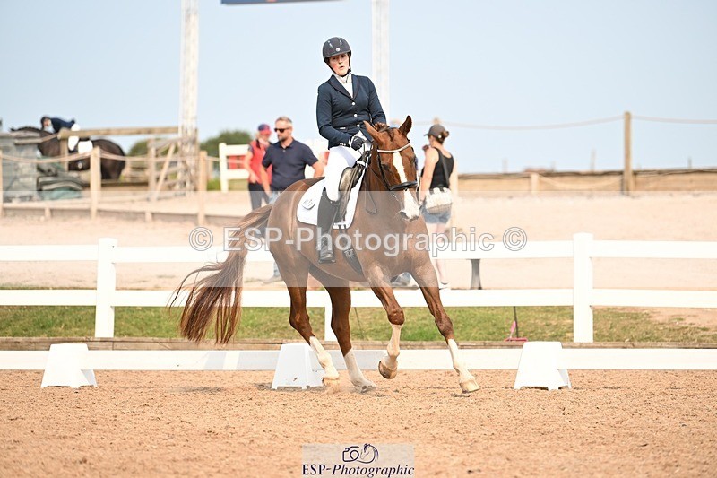 250816-155925-06321 - 026-Pippa.MorganDavinci.Vl