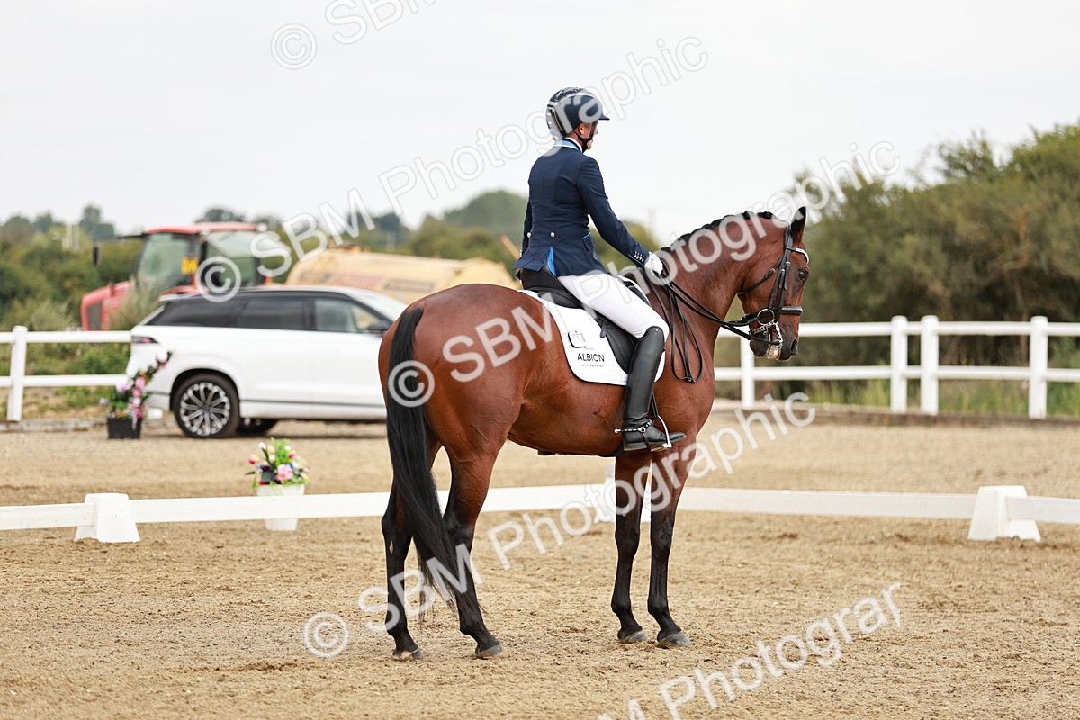SBM_003566 - Class 7 - Advanced Medium 6 Gold - 13.16-14.36