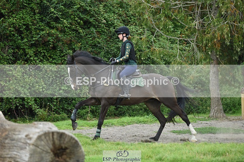 230817-131034-01995 - Kay's 1st Group - XC