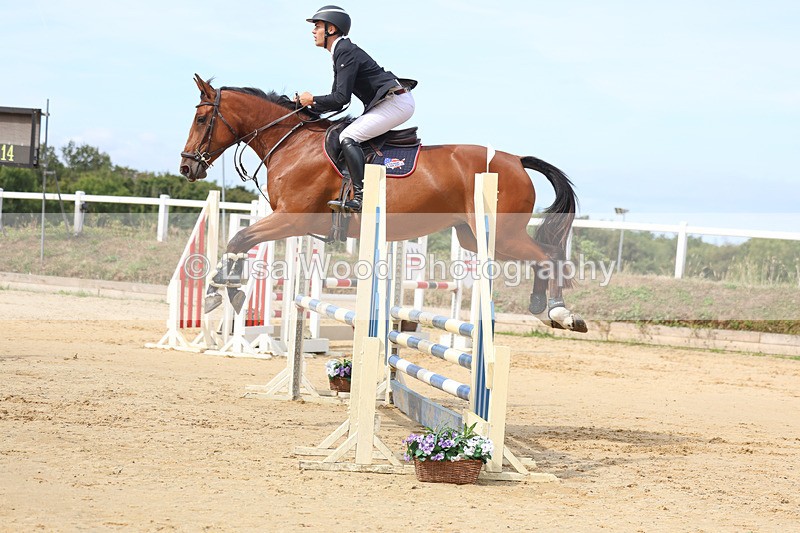 3E7A3436 - Class 4: Senior British Novice/90cm open