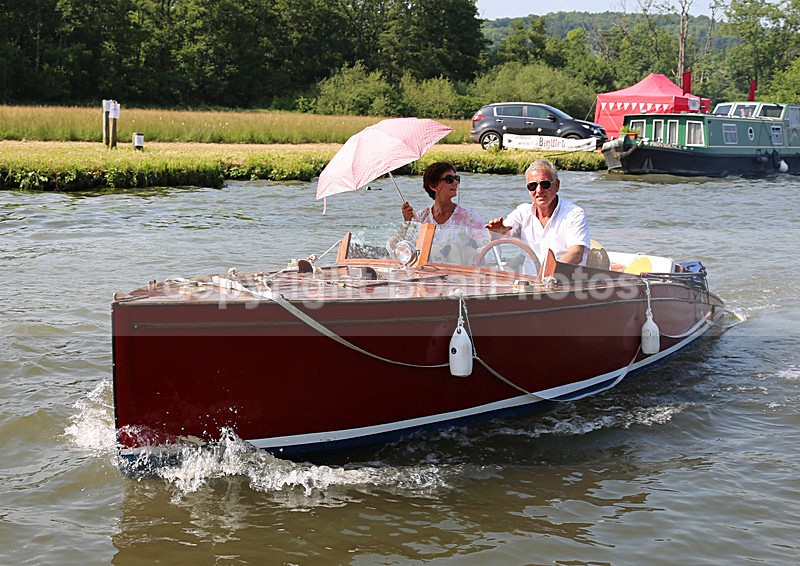 130706 RED SLIPPER LAUNCH WT7A2215 - HENLEY ROYAL REGATTA - Saturday 6th July 2013