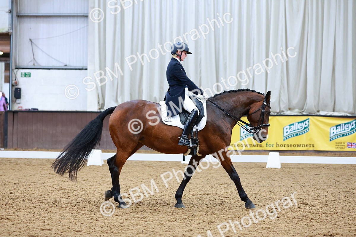 SBM_002018 - Class 17 - FEI PSG
