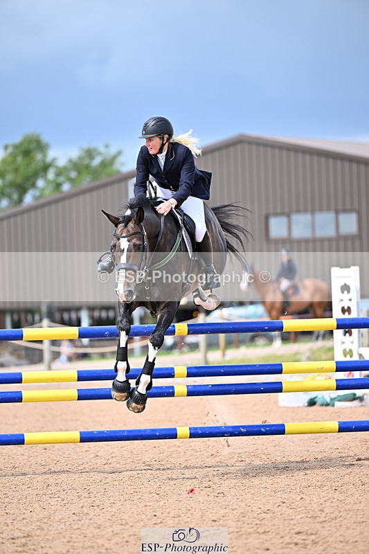 240726A-141135-01823 - Cls 4 Snr 1.20m Open