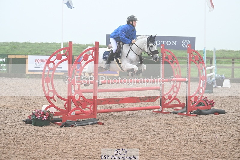 240630A-083520-10709 - Cls 23 Graham Heath 128cm + 138cm