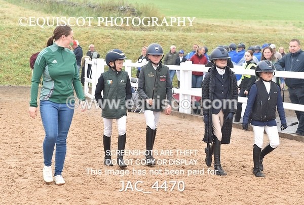 JAC_4470 - SAT TEAM PARADE