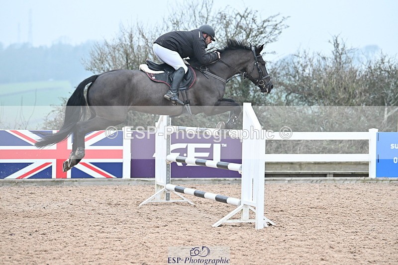 240113A-141717-02303 - Cls 13 Foxhunter and 1.20m Open