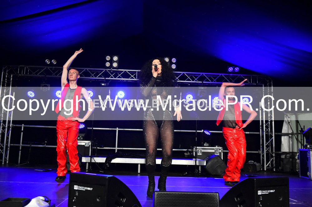 SH4_6613 - The Cher Experience