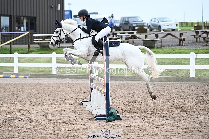 231118A-135328-03185 - Cls 9 Foxhunter & 1.10m Open