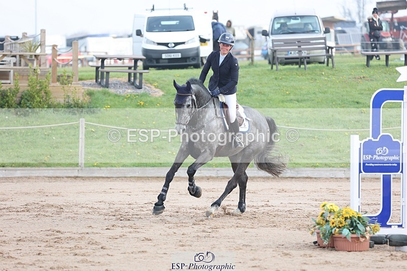 250424-092355-02758 - Cls 29 Young Horse 6yr old