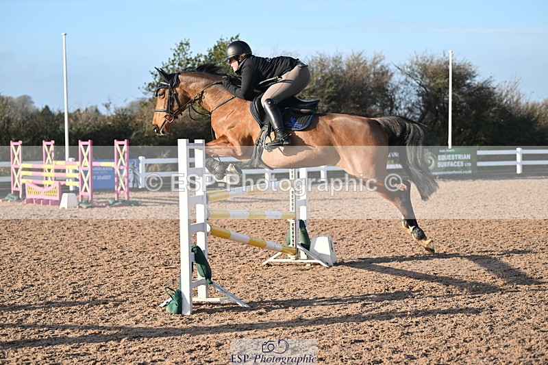 231210A-134258-02660 - Cls 20 Newcomers & 1.10m Open