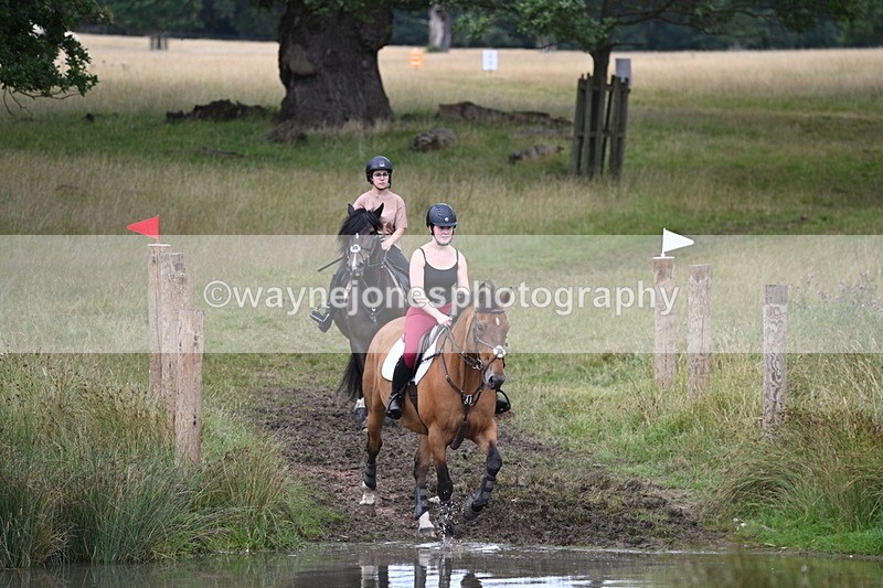 WJ7_4260 - Time at Water 12:52 to 13:22