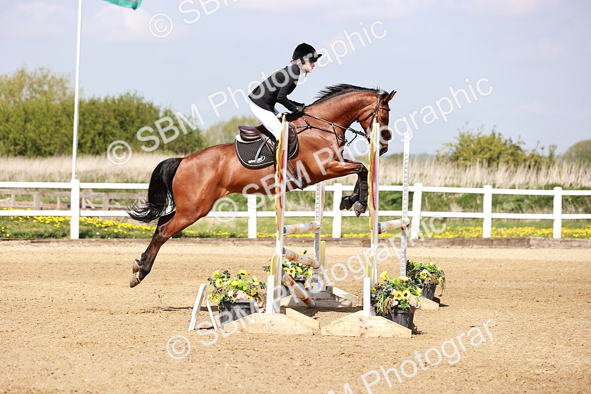  - Class 23 - Senior 1.05m